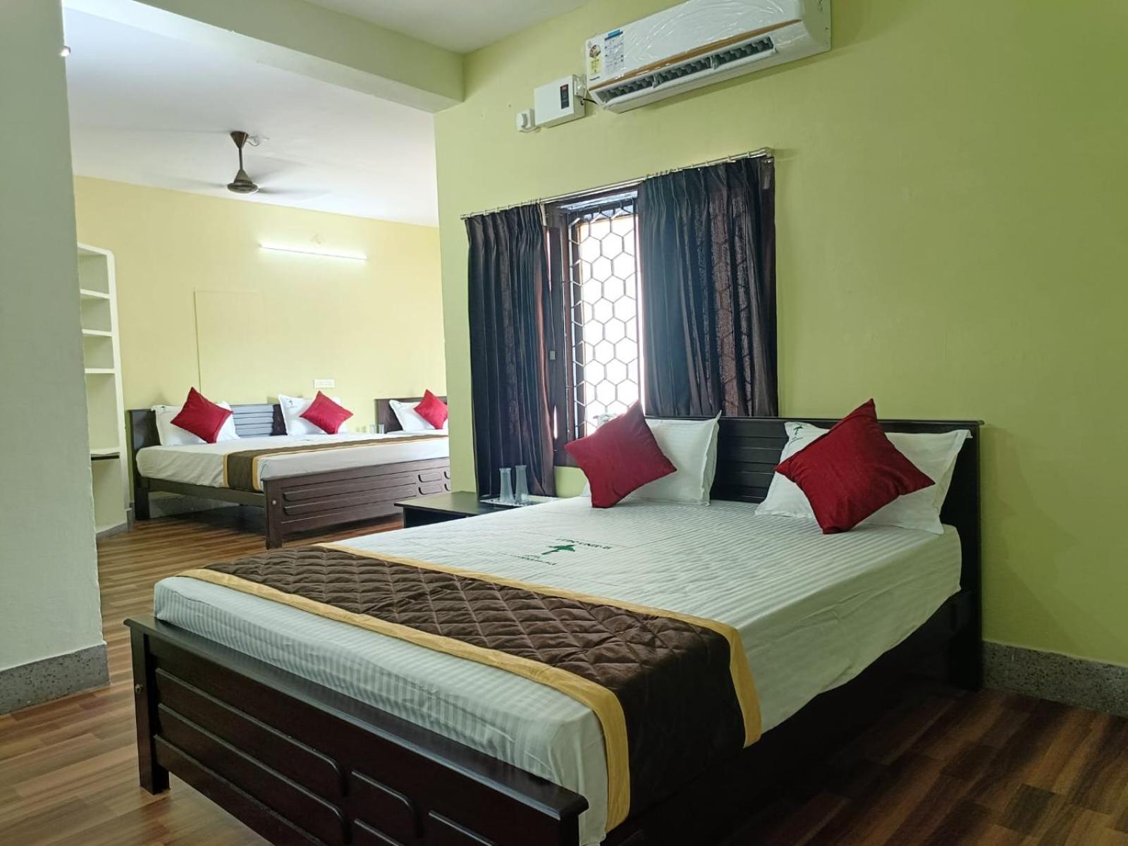 Hotel Tamilnadu-Unit 2 Rāmeswaram Buitenkant foto